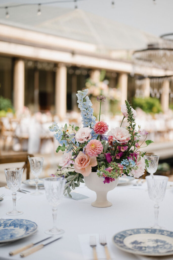 Pastel floral centerpiece at a Cleveland Botanical Garden wedding reception